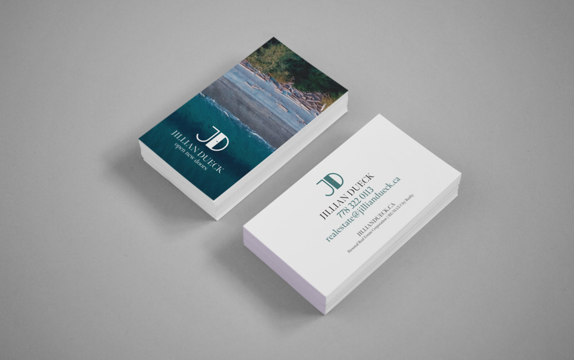 Jillian Dueck custom design for business cards